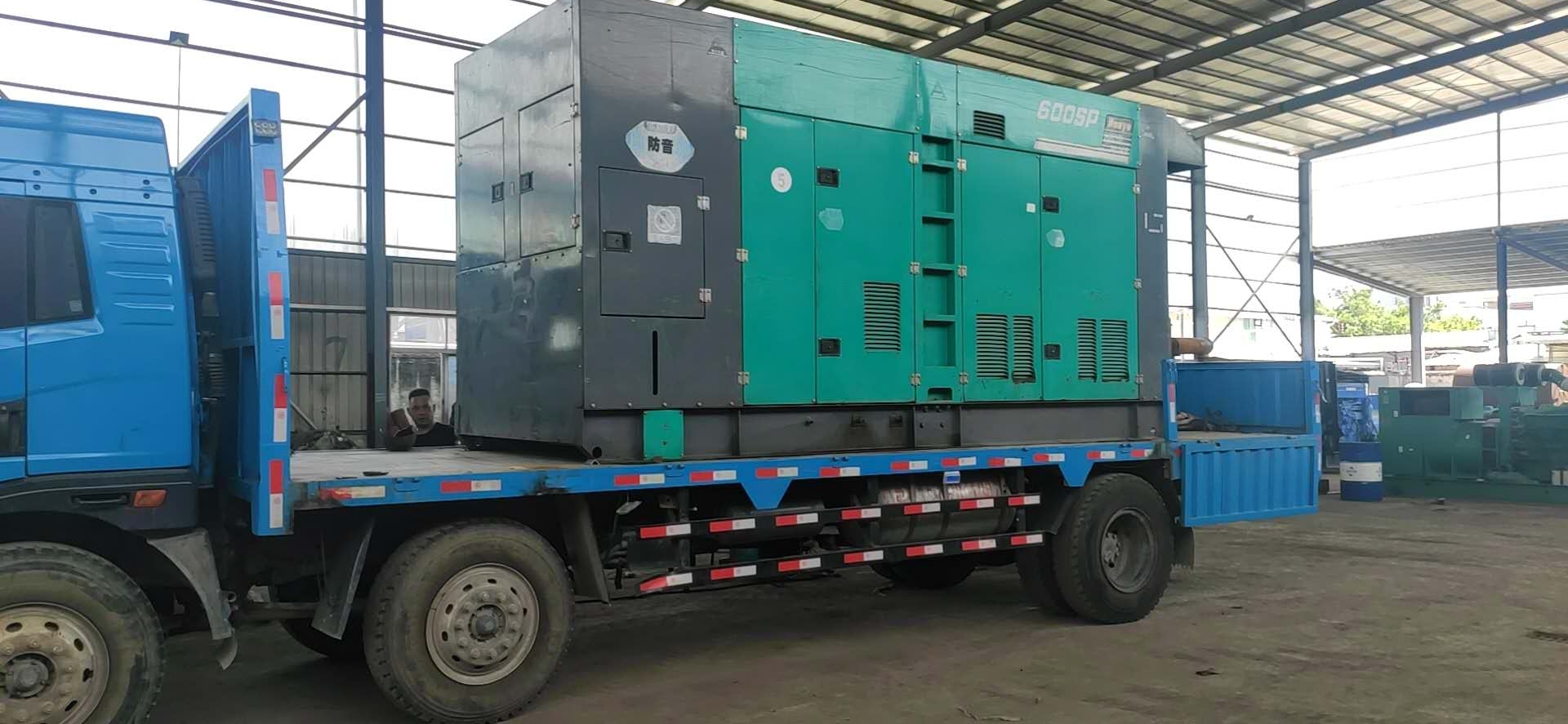 惠城區(qū)在數(shù)據(jù)服務(wù)中心備用發(fā)電機服務(wù)