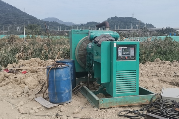 600KW發(fā)電機維修